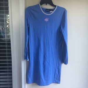 Patagonia blue long sleeve dress with flower A006